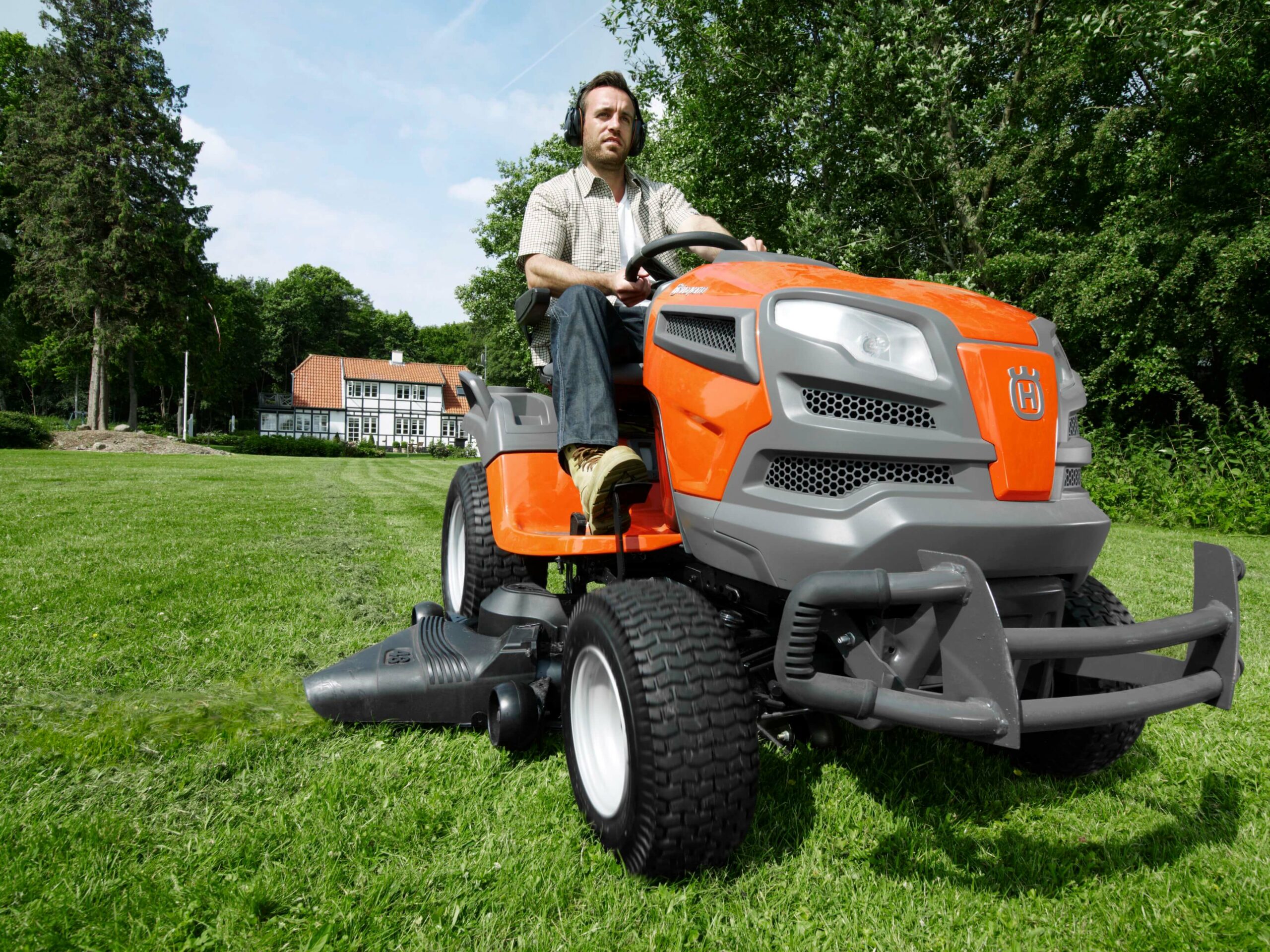 Husqvarna Riding Lawn Mowers Smart Garden Gadgets